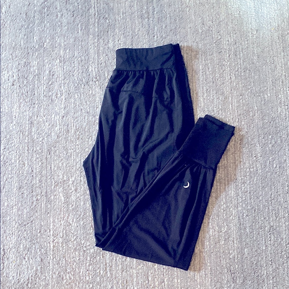 ZYIA Active Black Jogger in a bottle 2 sz m